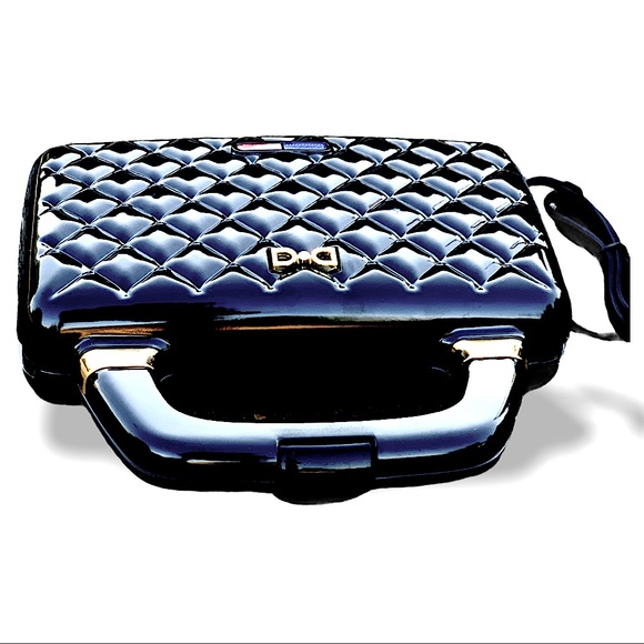 UO x Dash Kitchen Couture Purse Sandwich Maker - Picture 6 of 12